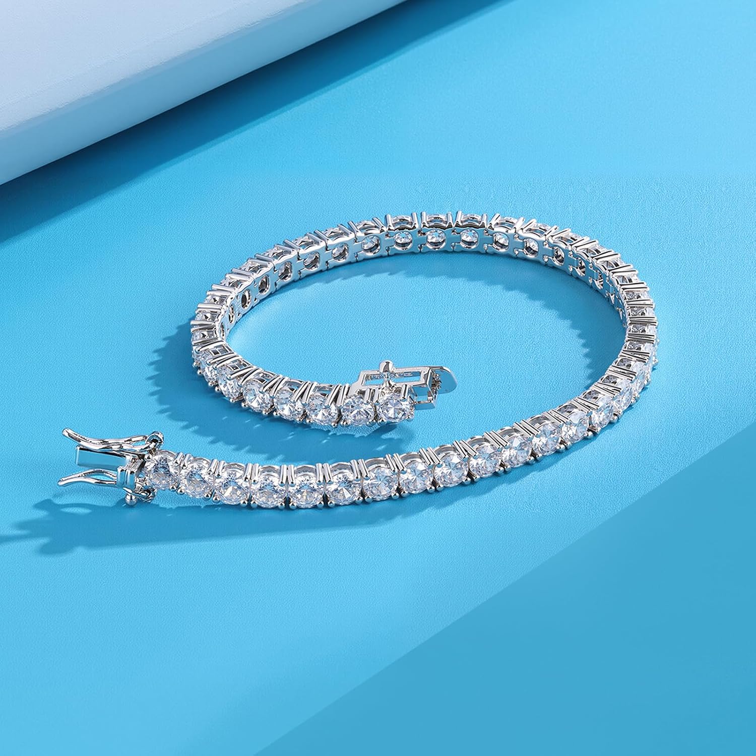 Gemsme 4.0MM Tennis Bracelets for Women - 18K White Gold Plated 4mm Round Cut Cubic Zirconia Classic Tennis Bracelet for Women/Men,Size 6/6.5/7/7.5/8/8.5 inch